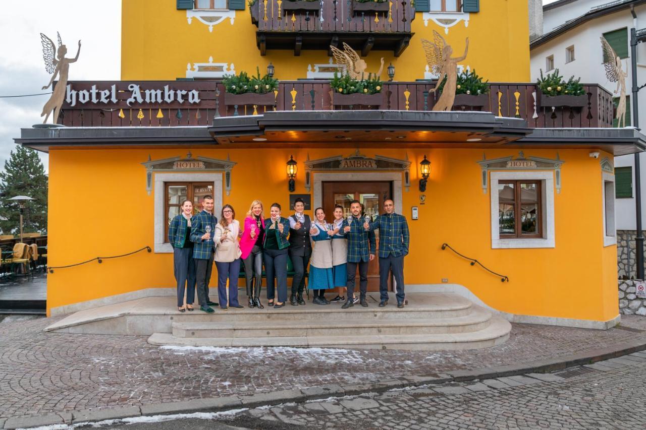 Ambra Cortina Luxury&Fashion Hotel Cortina d'Ampezzo Exterior photo